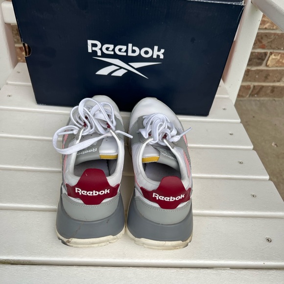 Reebok- CL Legacy Women running shoes - Picture 3 of 4